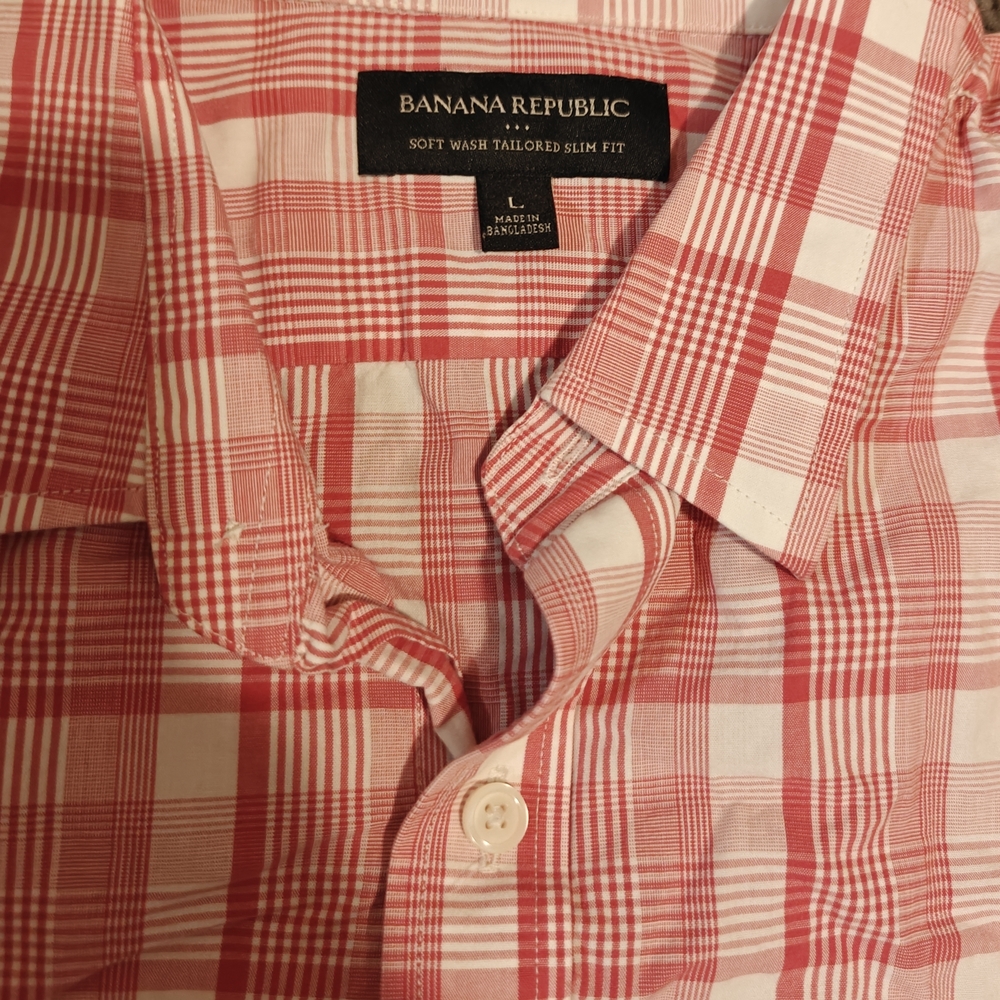 Banana Republic Men's Red and White Plaid Shirt